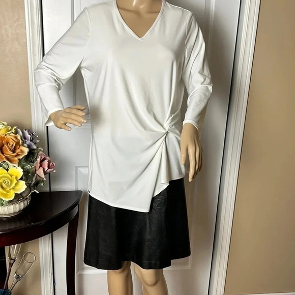 LISETTE Blouse,women M.twist side knot,V-neck,asymmetrical hem,classic,career EC - Picture 3 of 14